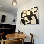 山林小屋 Fly House *