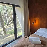 山林小屋 Fly House *