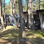 山林小屋 Fly House